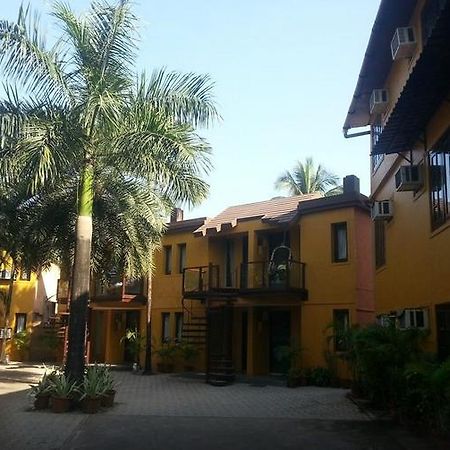 Silver Sands Beach Resort Даман Екстериор снимка