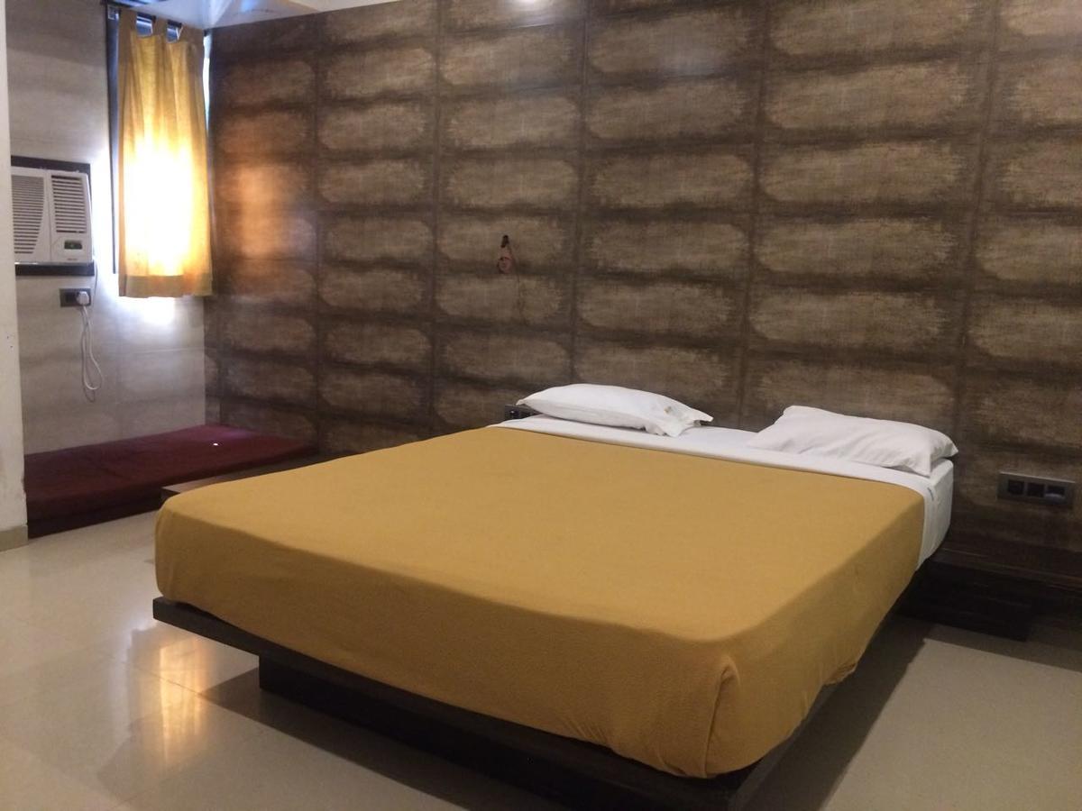 Silver Sands Beach Resort Даман Екстериор снимка