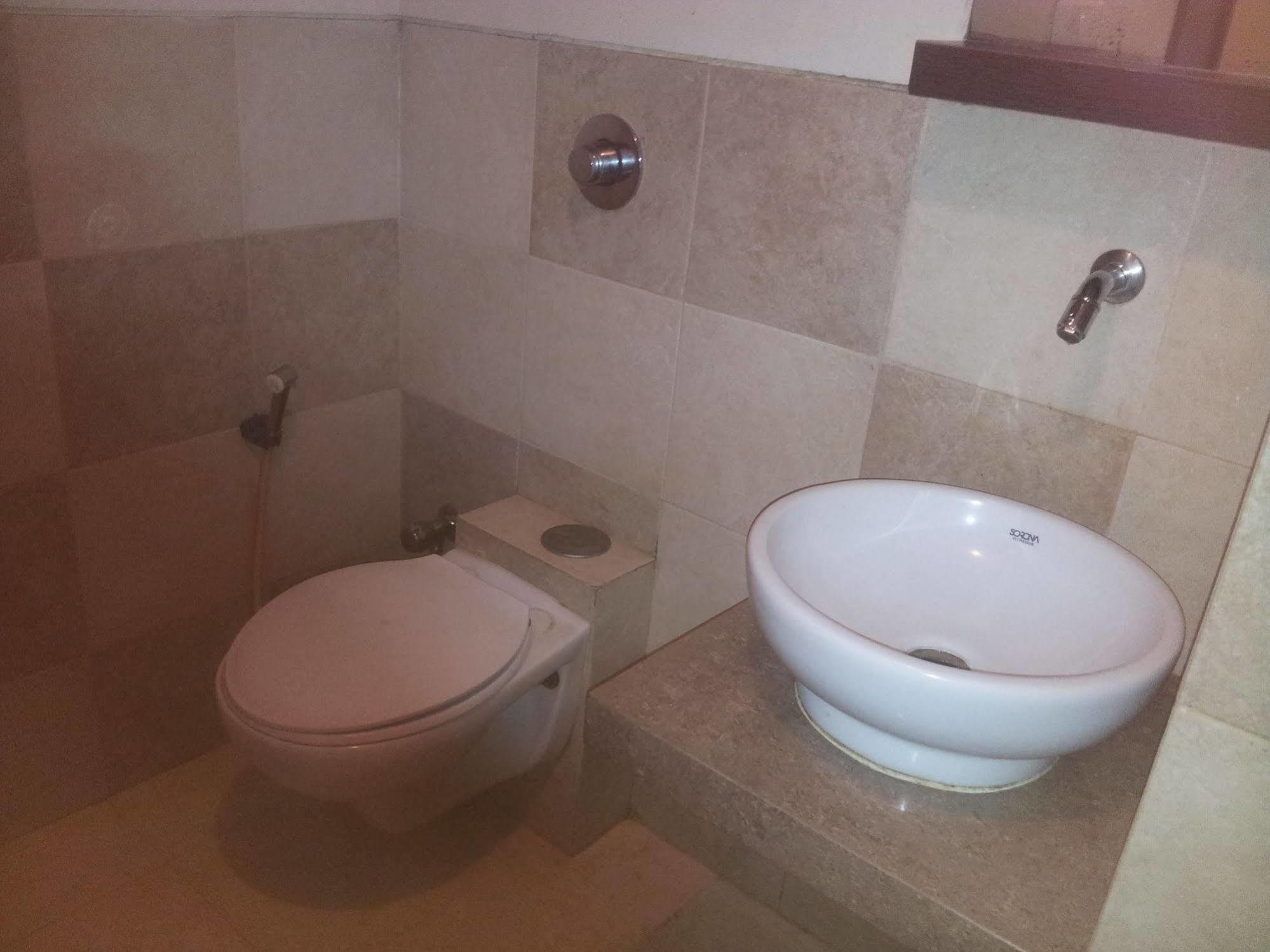 Silver Sands Beach Resort Даман Екстериор снимка