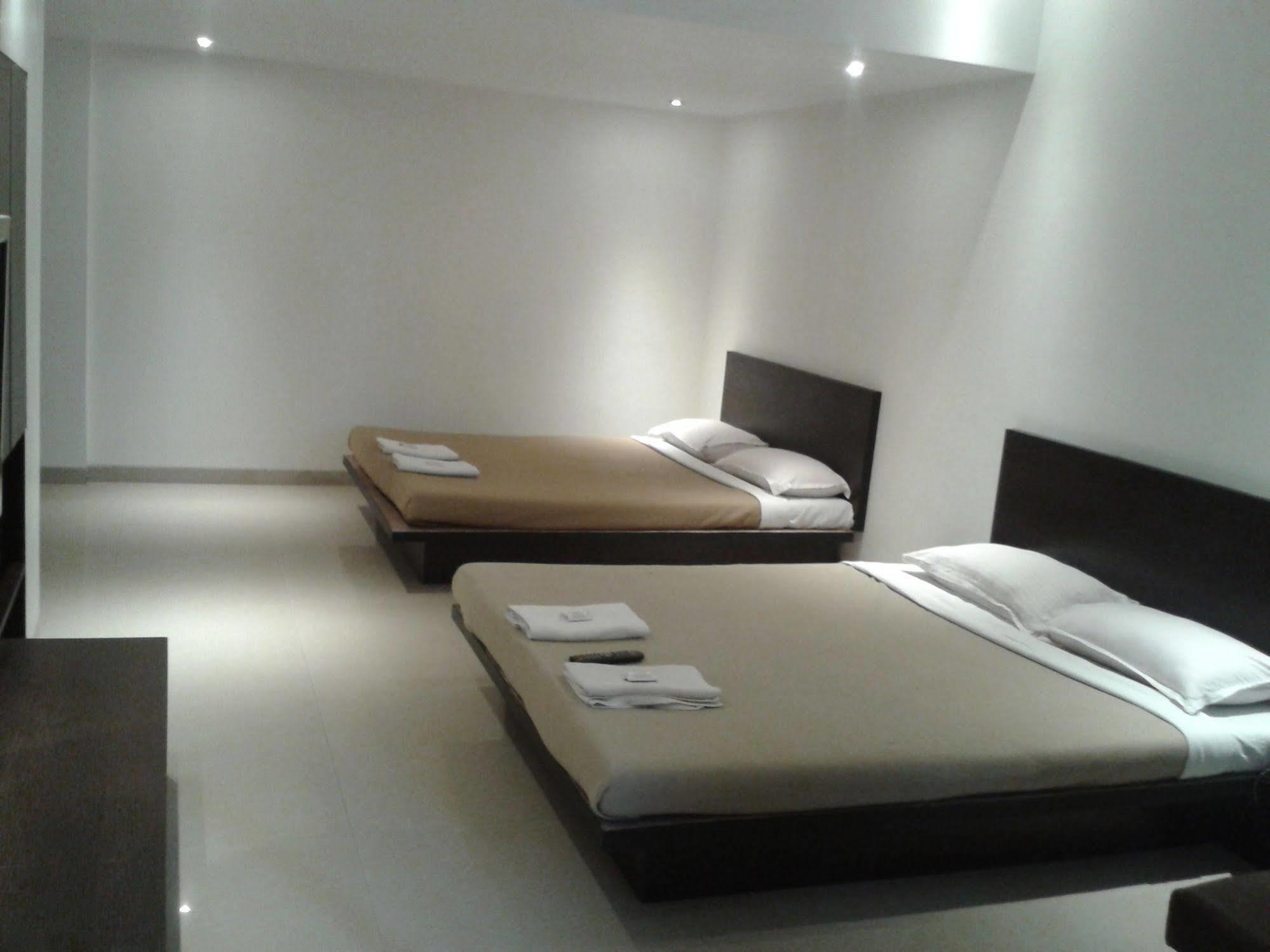 Silver Sands Beach Resort Даман Екстериор снимка