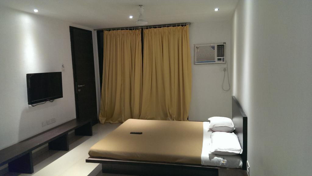 Silver Sands Beach Resort Даман Екстериор снимка